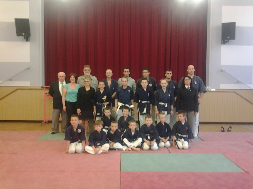 20140520 193915slide