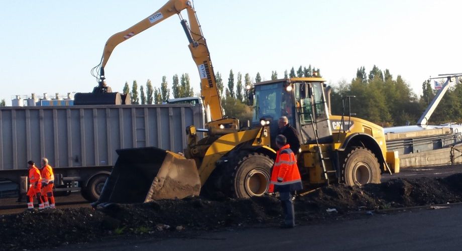 20171003 085735slide